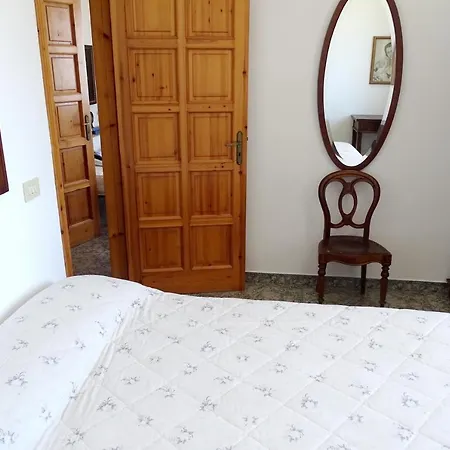 House With 4 Bedrooms In Santa Domenica Vibo Valentia With Wonderful Sea View And Wifi 3 Km From The Beach 別荘 トロペーア