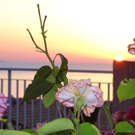 House With 4 Bedrooms In Santa Domenica Vibo Valentia With Wonderful Sea View And Wifi 3 Km From The Beach 別荘